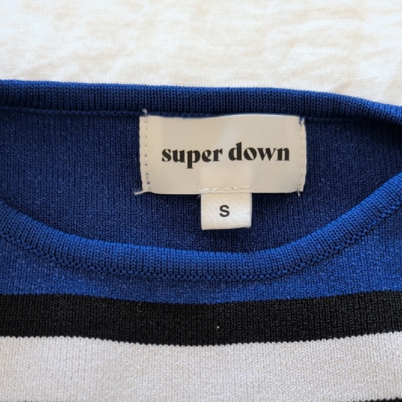 Superdown Blue and Black Striped Top - Picture 2 of 2
